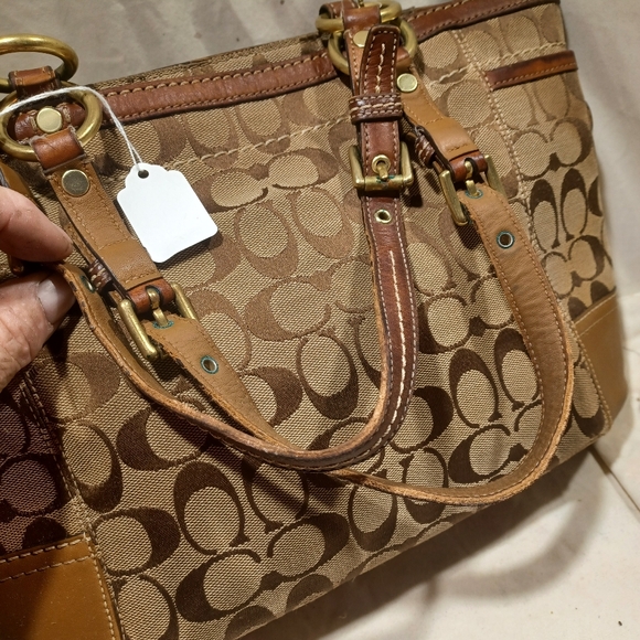 Coach gallery tote - Picture 15 of 15